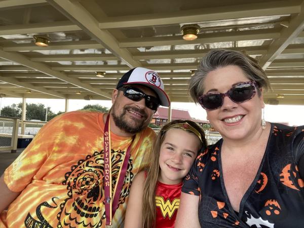 photo of Disney World Returns Fully Working iPhone 11 to Family Weeks After Device Sank to Bottom of Seven Seas Lagoon image