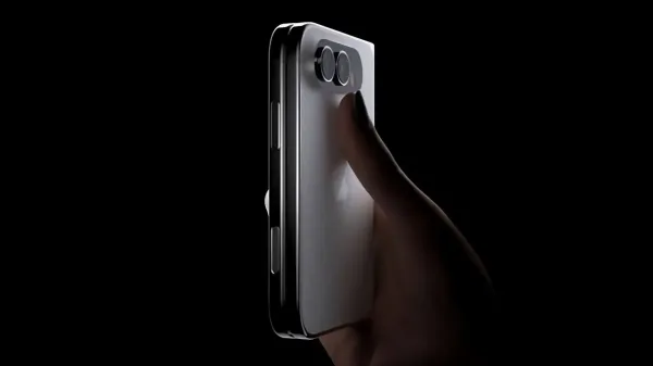 iPhone Ultra reportedly won’t ditch…
