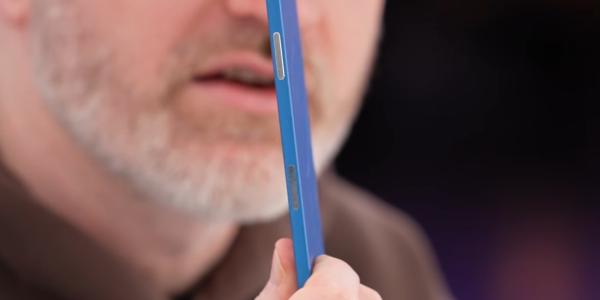 New video shows iPhone 17 Air thinness…