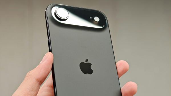 iPhone 20 radical all-glass redesign…