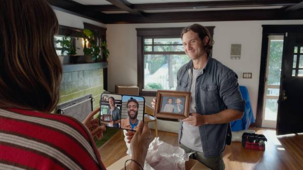 iPhone Duo's Hidden FaceTime Camera…