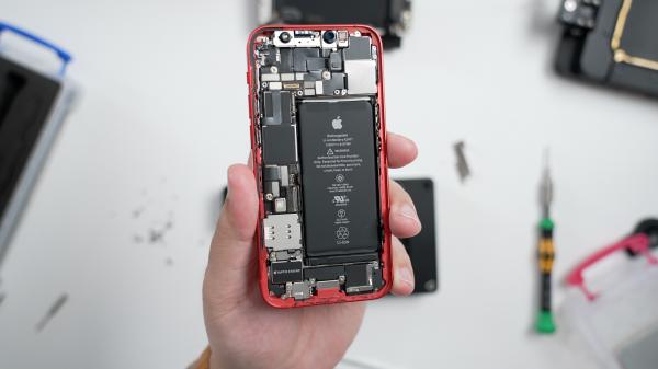photo of Testing Out Apple's Self Repair Program With an iPhone 12 Mini Battery Fix image