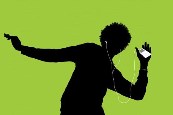 Today in Apple history: iTunes tops 50&hellip;