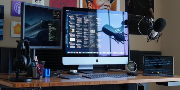 photo of Office tour — standing desk, favorite apps, Mac setup, and more image