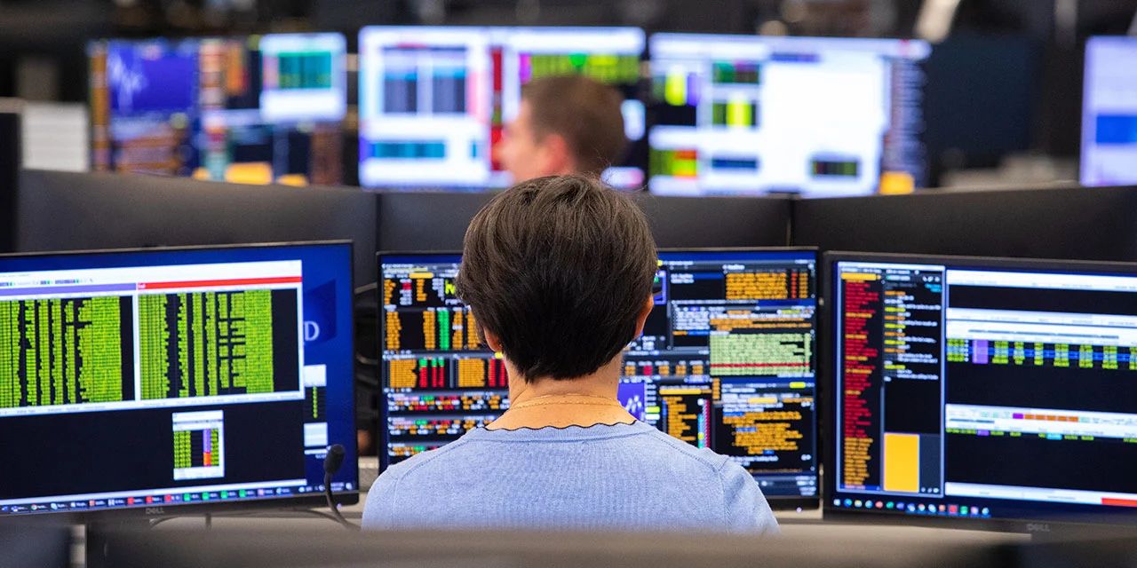 crypto stock trader