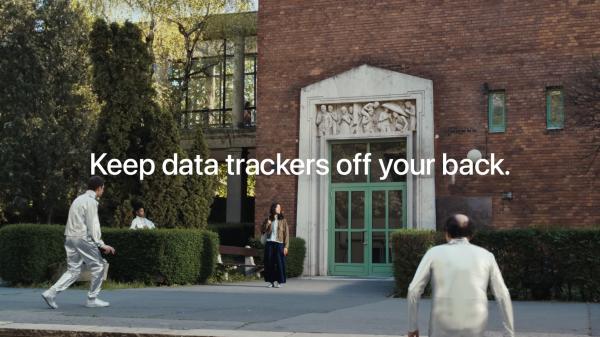 Apple kicks off new ‘Privacy on iPhone’&hellip;