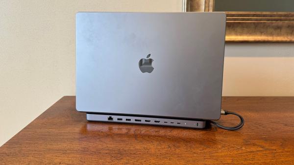 photo of Review: Satechi's USB-C Dual Dock Stand Adds an Array of Ports and Even Room for Extra Storage to Your MacBook image
