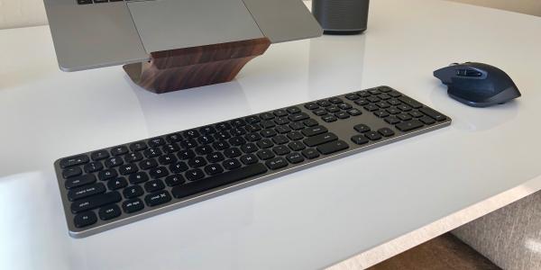 photo of Review: Satechi’s Aluminum Keyboard is a great alternative to Apple’s more expensive space gray option image