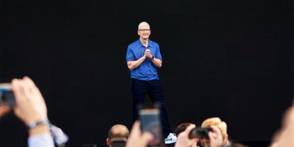 photo of Tim Cook cleared as US National Labor Relations Board drops labor violation charges image