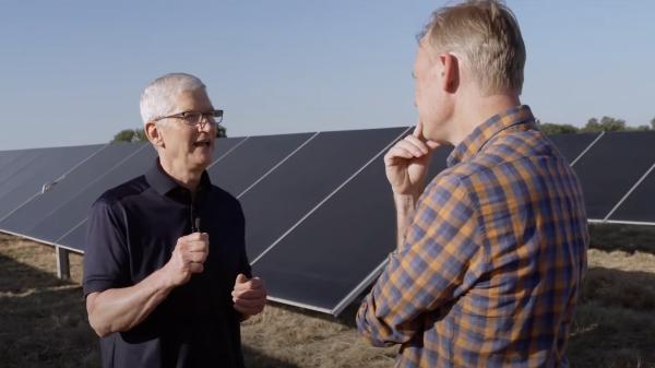 photo of Tim Cook on why Apple still uses Twitter: ‘It’s there for discourse and as a town square’ image