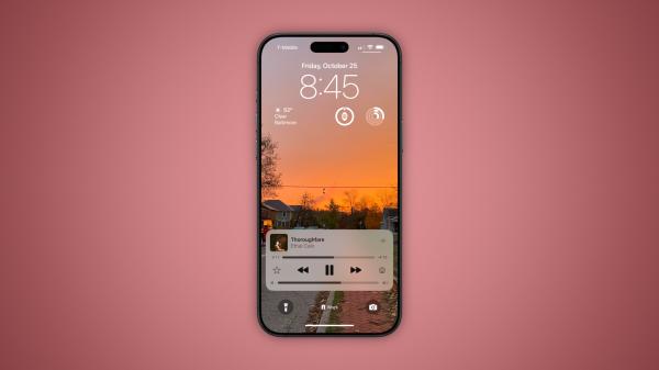 iOS 18.2 lets you add the volume slider…